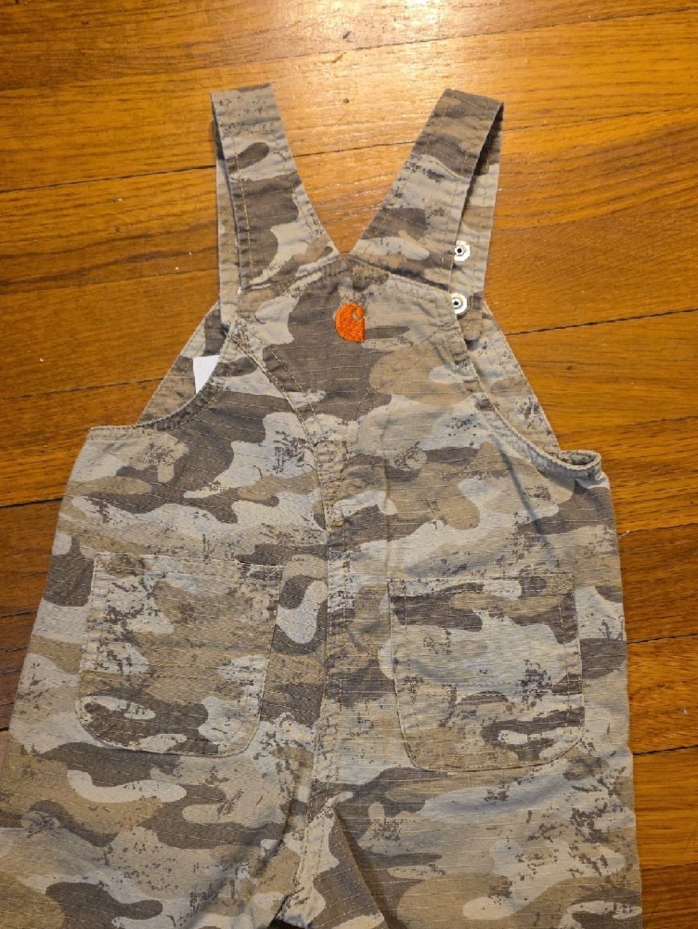 Carhartt Kids' Camouflage Short Overalls in Tan and Brown - Picture 3 of 4